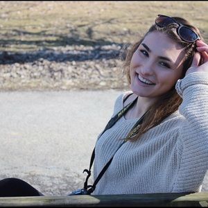 Meet your Posher, Alexandra